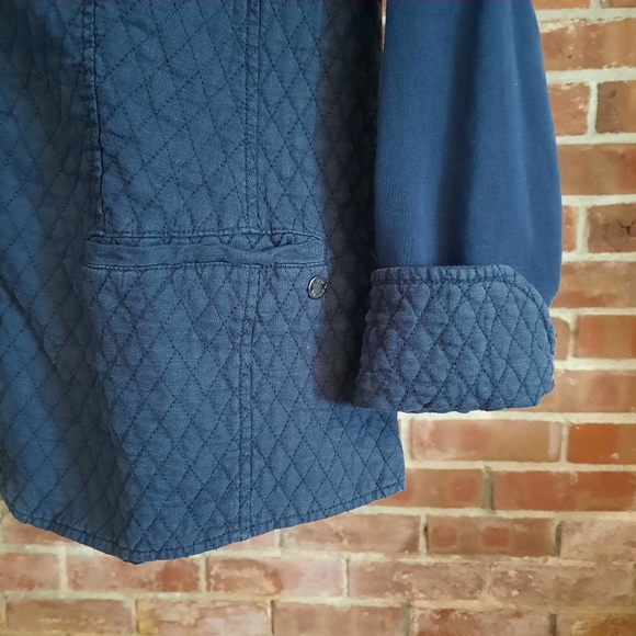 Olsen Lightweight Quilted Jacket - Picture 3 of 3